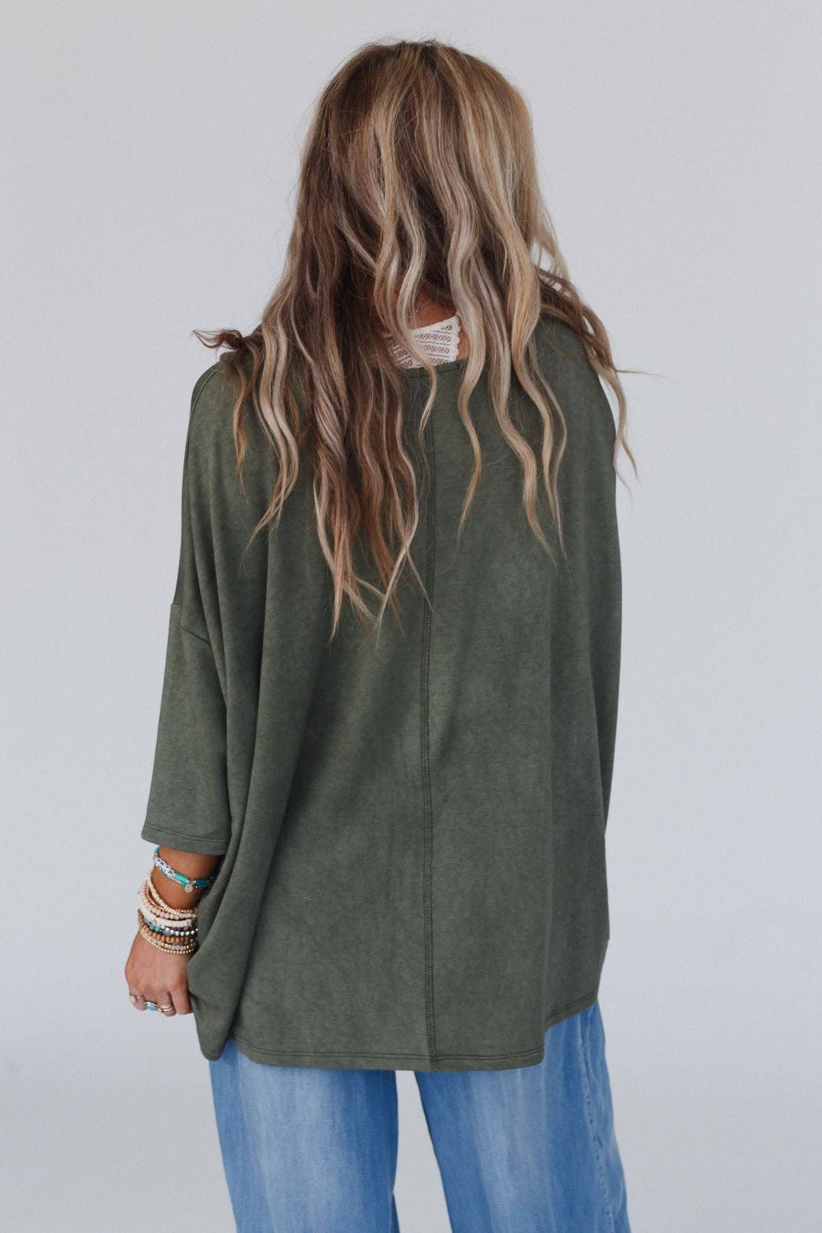 Sunday Stroll Oversized Tee - Olive