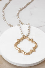 Clover Quatrefoil Necklace - Ivory/Gold