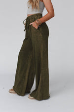 Relaxing Robin Wide Leg Pant