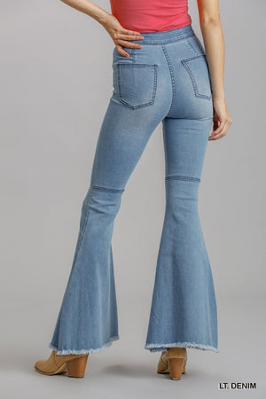 Doing Fine Flared Jeans